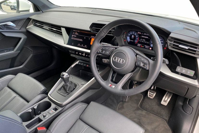 Audi A3 1.0 Tfsi 30 S Line Sportback 11 White #6