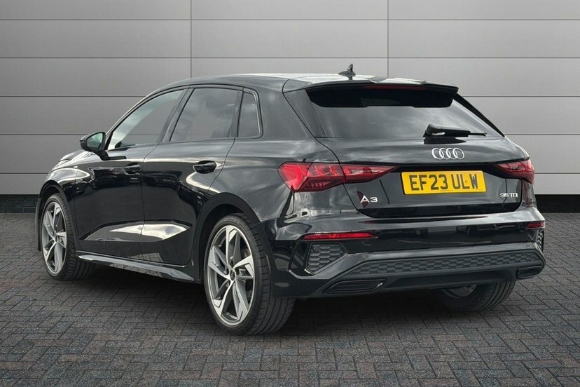 Audi A3 2.0 Tdi 35 Edition 1 Sportback S Tronic EF23ULW Black #3