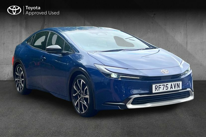 Toyota Prius 2.0 13.6Kwh Excel Hatchback Plug-in Hyb