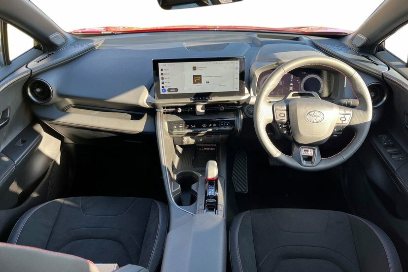 Toyota C-Hr 2.0 Vvt 13.6Kwh Gr Sport Suv Plug-in Hy GN26YLP Black #6