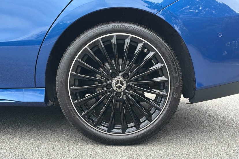 Mercedes-Benz CLA Class Cla180 Amg Line Premium Plus Coupe Blue #4