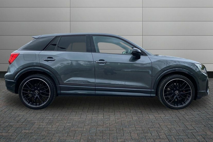 Audi SQ2 2.0 Tfsi Black Edition Suv S Tronic Qua Grey #4
