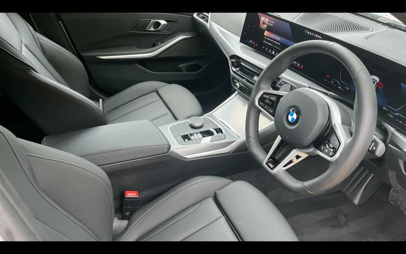 BMW 3 Series 320I M Sport Touring AK26BAO White #6