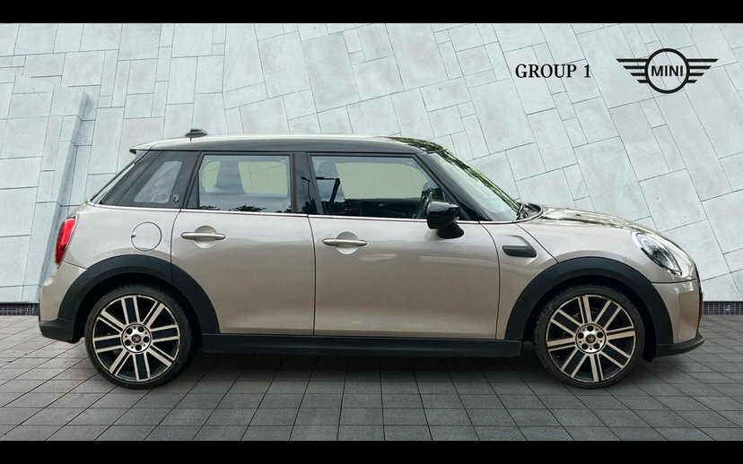 Mini Hatch 5-Door Hatch Cooper Exclusive AF72XVW Grey #3