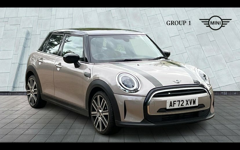 Mini Hatch 5-Door Hatch Cooper Exclusive AF72XVW Grey