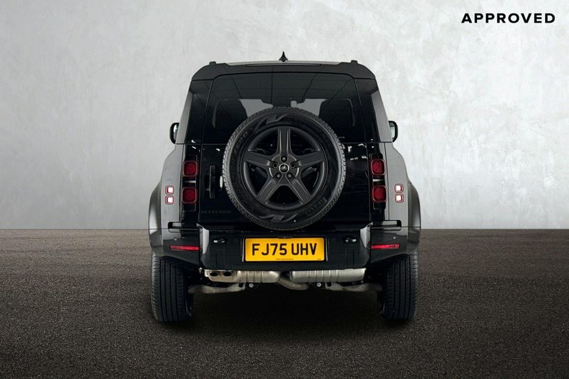 Land Rover Defender 110 3.0 D250 Mhev X-dynamic Se Suv 4Wd FJ75UHV Black #6
