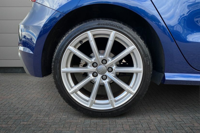 Audi A1 1.4 Tfsi S Line Sportback 125 P Blue #5