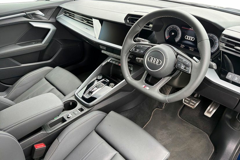 Audi A3 1.5 Tfsi 35 S Line Saloon S Tronic 150 DC25WZP Blue #6