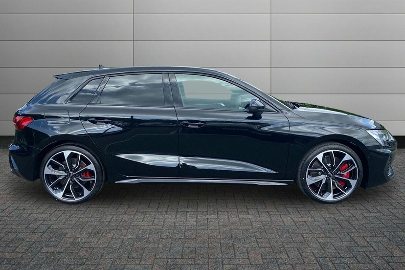 Audi S3 2.0 Tfsi Black Edition Sportback S Tron Black #4
