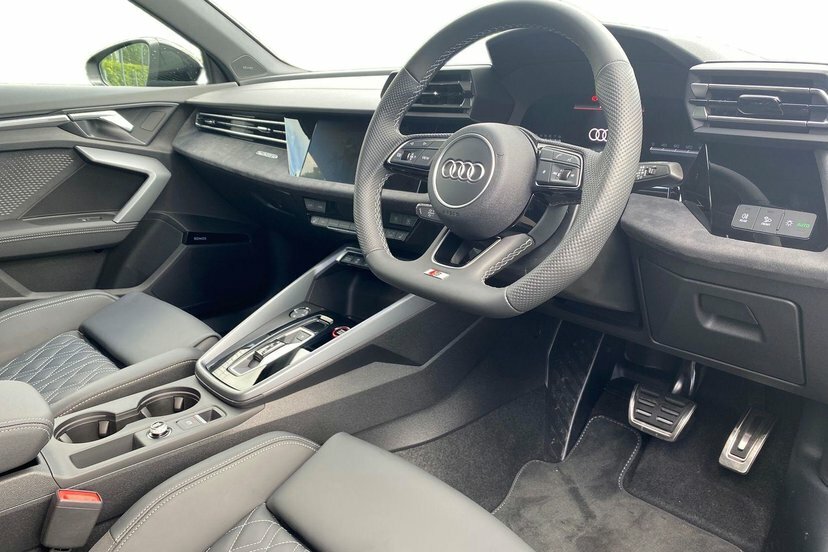 Audi S3 2.0 Tfsi Black Edition Sportback S Tron Black #6