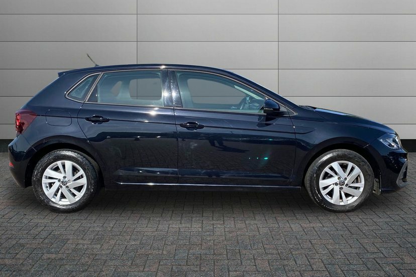 Volkswagen Polo 1.0 Tsi Life Hatchback Dsg 95 Ps MJ72TVV Black #4