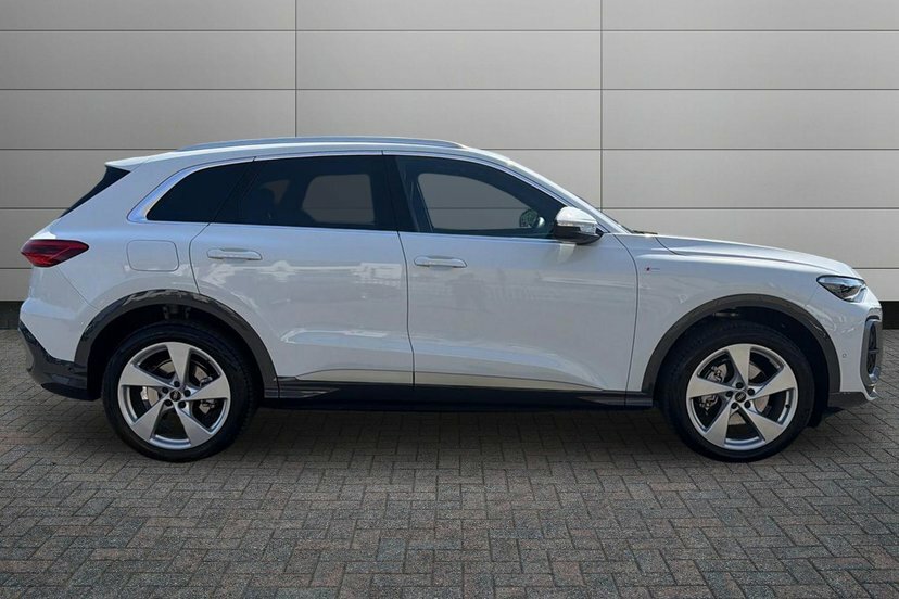 Audi Q5 2.0 Tfsi S Line Suv S Tronic Quattro 2 EK26UUA White #4