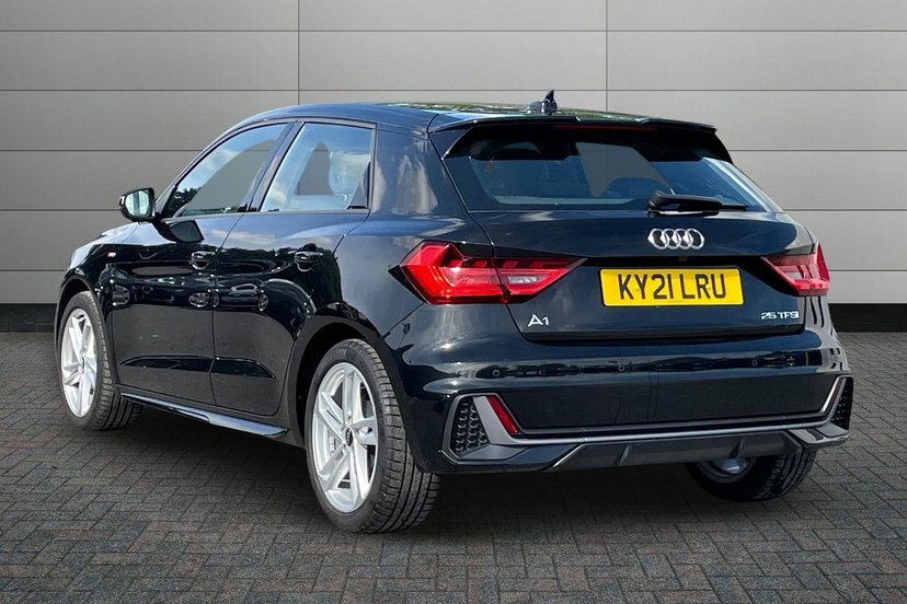 Audi A1 1.0 Tfsi 25 S Line Sportback S Tronic Black #3