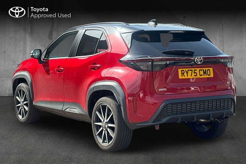 Toyota Yaris Cross 1.5 Vvt-h Gr Sport Suv Hybrid E-cvt 13 RY75CMO Black #4