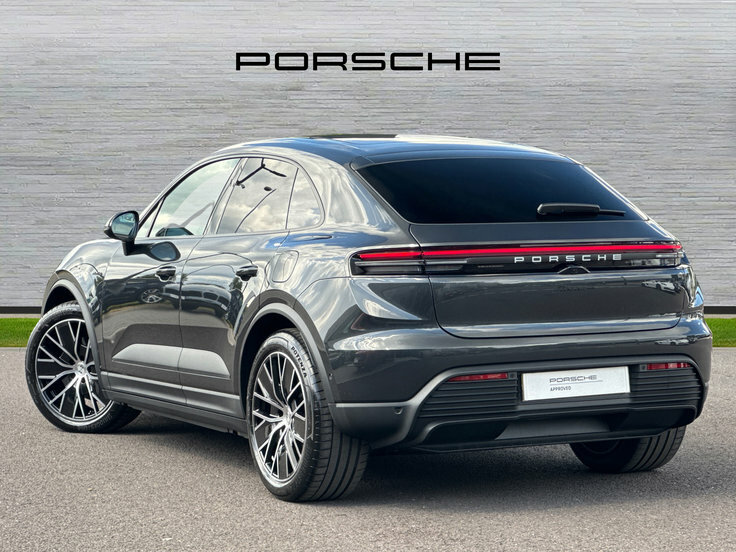Porsche Macan 100Kwh 4 Suv 4Wd 408 Ps HK26VLZ Grey #2