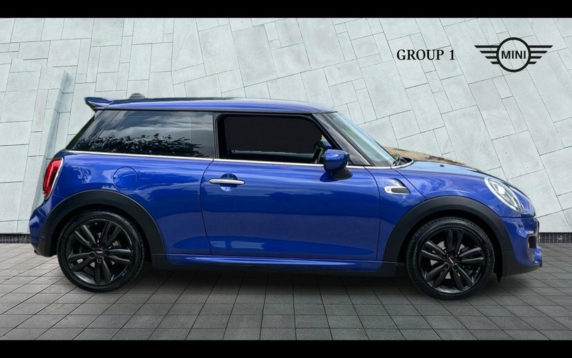 Mini Hatch 3-Door Hatch Cooper Sport AJ70VJO Blue #3