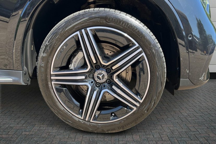 Mercedes-Benz GLC Class Glc300e 31.2Kwh Amg Line Premium KT73VFP Black #4