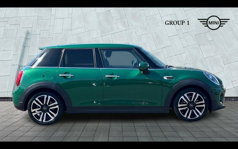 Mini Hatch 5-Door Hatch Cooper Exclusive GX21DTO Green #3