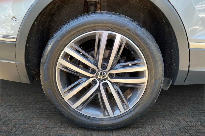 Volkswagen Tiguan Allspace 1.5 Tsi Elegance Suv Dsg 150 Ps WT23EOR Silver #5
