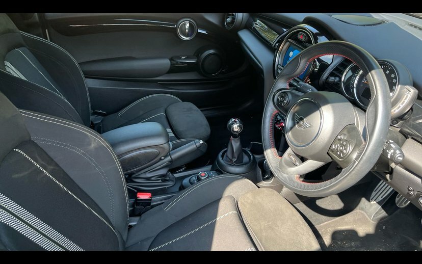 Mini Hatch 3-Door Hatch Cooper Sport AX19EFH White #6