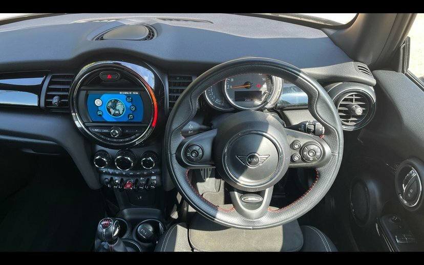 Mini Hatch 3-Door Hatch Cooper Sport AX19EFH White #5