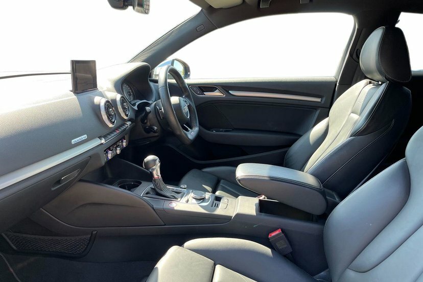 Audi S3 2.0 Tfsi S Tronic Quattro RF67WXJ Grey #2