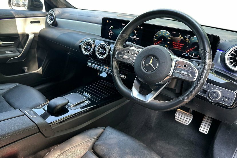 Mercedes-Benz CLA Class 1.3 Cla200 Amg Line Executive Shooting Brake KN23XWK Blue #5