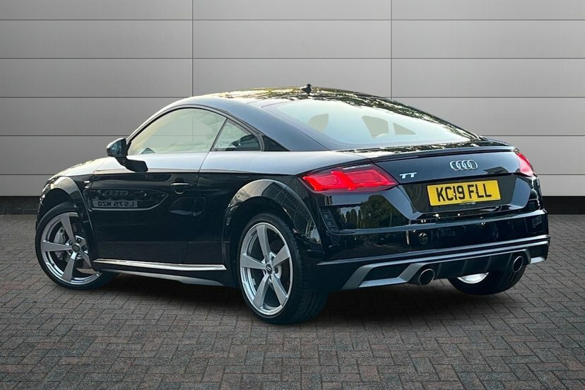 Audi TT 2.0 Tfsi 45 S Line Coupe S Tronic 245 KC19FLL Black #3