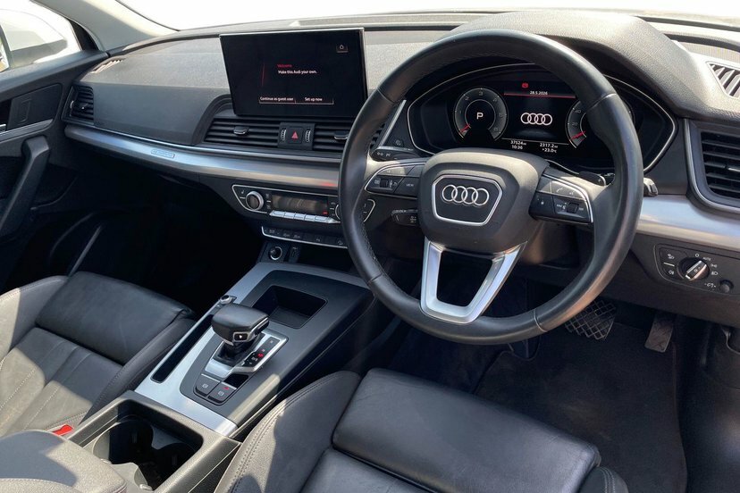 Audi Q5 2.0 Tdi 40 Sport Suv S Tronic Quattro MV23ZRZ White #6