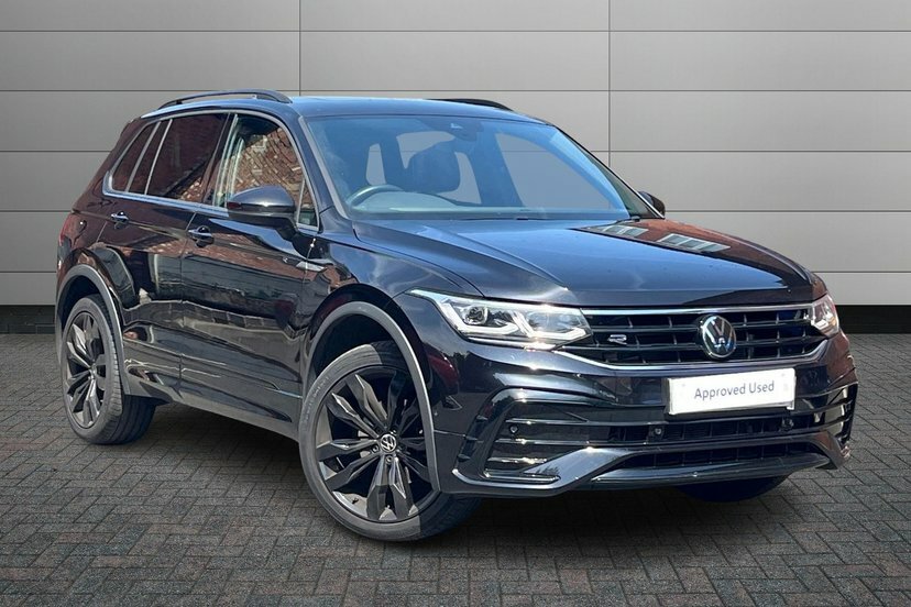 Volkswagen Tiguan 1.5 Tsi Black Edition Suv Dsg 150 Ps Black