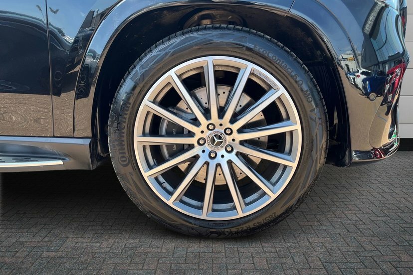 Mercedes-Benz GLS Class Gls450dh Mhev Amg Line Premium Plus Black #4