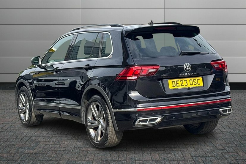 Volkswagen Tiguan 2.0 Tdi R-line Edition Suv Dsg 150 Ps DE23OSC Black #3