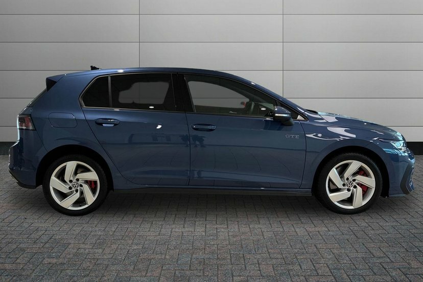 Volkswagen e-Golf 1.5 Tsi Ehybrid 19.7Kwh Gte Hatchback P Blue #4