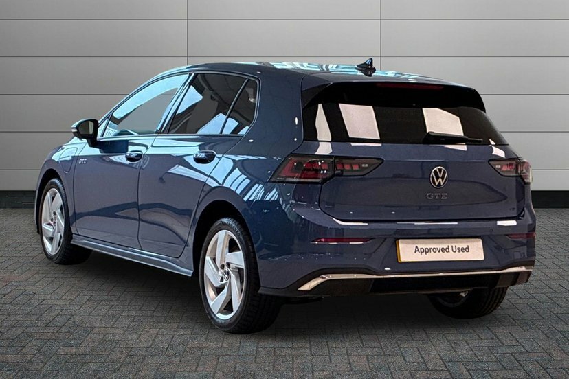 Volkswagen e-Golf 1.5 Tsi Ehybrid 19.7Kwh Gte Hatchback P Blue #3