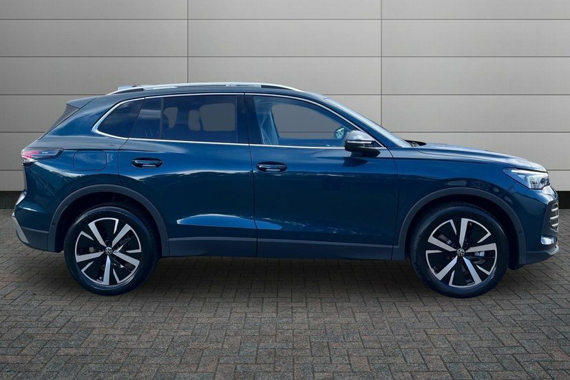 Volkswagen Tiguan 1.5 Tsi Ehybrid 19.7Kwh Style Suv Plug- AF26WYC Blue #4