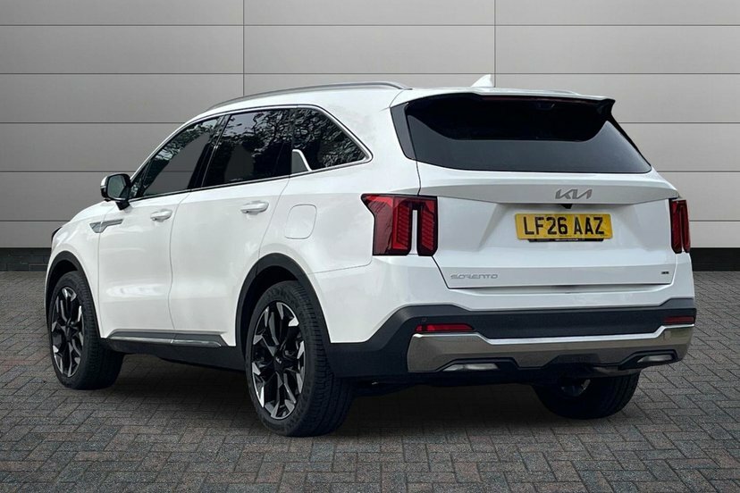 Kia Sorento 2.2 Crdi 4 Suv Dct Awd 190 Bhp White #6