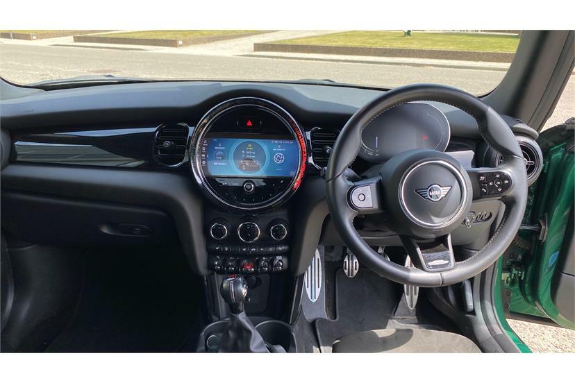 Mini Convertible 1.5 Cooper Sport Green #4