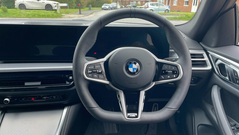 BMW i4 I4 Edrive35 M Sport AV26TMX Black #5