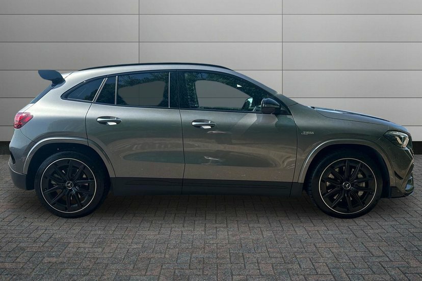 Mercedes-Benz GLA Class Gla35 Amg 4Matic Premium Plus Grey #3