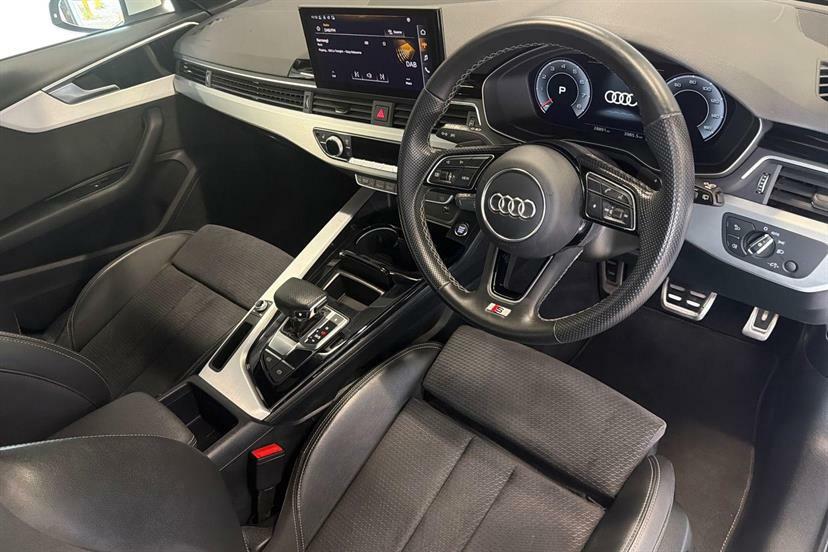 Audi A4 40 Tfsi 204 S Line S Tronic YD72BHZ White #6