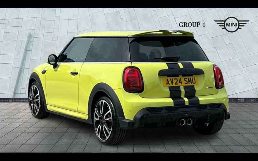 Mini Hatch Hatch John Cooper Works AV24SMU Yellow #2