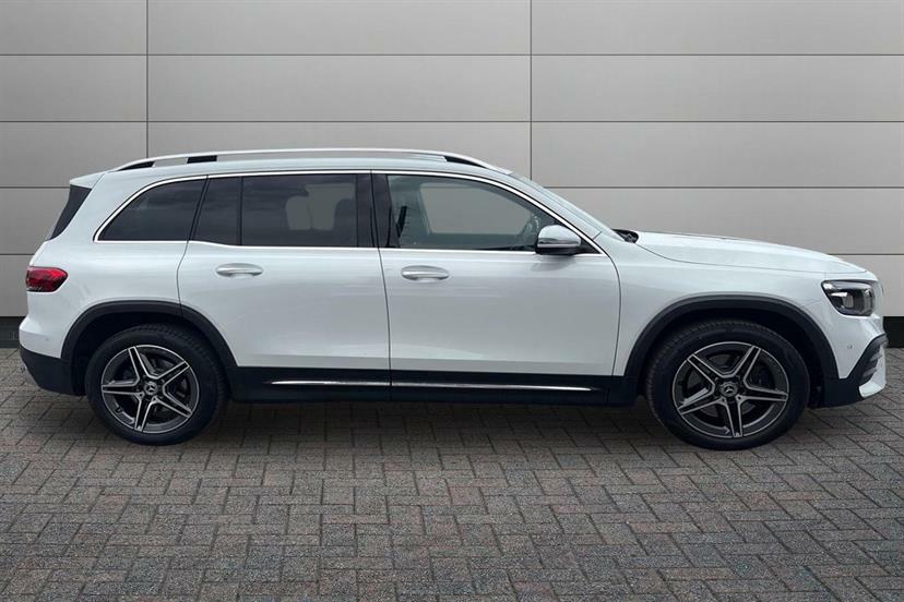 Mercedes-Benz GLB Class 220D 4Matic Amg Line Premium 8G-tronic BU23PXJ White #3