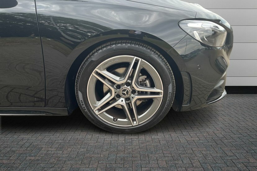 Mercedes-Benz B Class 2.0 B200d Amg Line Premium Mpv 8G-dct Black #4