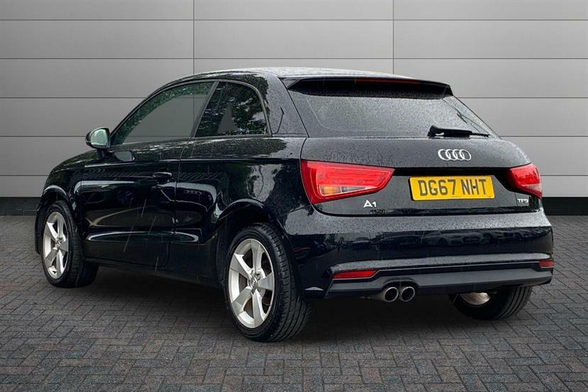 Audi A1 1.4 Tfsi Sport DG67NHT Black #3