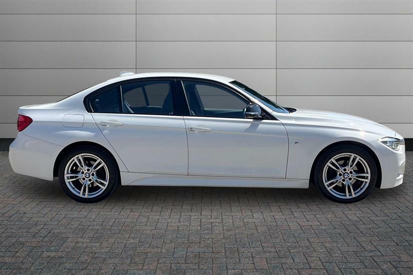 BMW 3 Series 320I Xdrive M Sport Step GV16WCX White #4