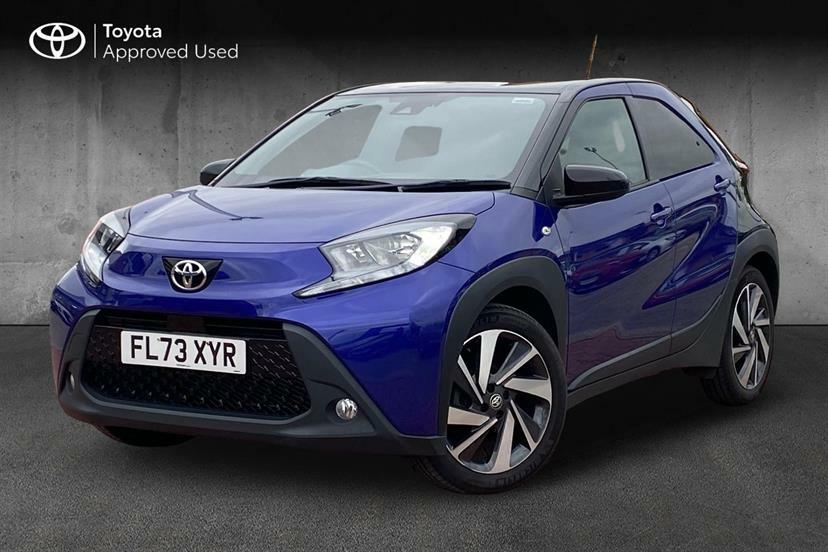 Toyota Aygo X 1.0 Vvt-i Edge FL73XYR Blue #3