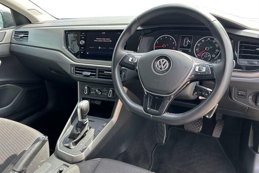 Volkswagen Polo 1.0 Tsi 95 Se Dsg EG68NTY Black #6