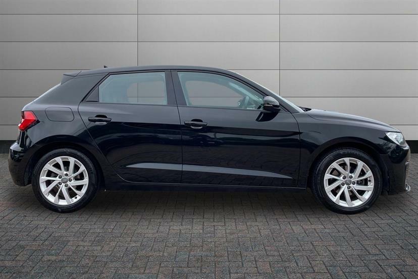 Audi A1 30 Tfsi Sport MD19ZTE Black #4