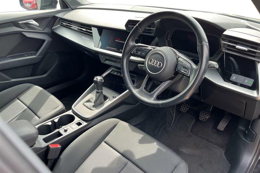 Audi A3 30 Tfsi Technik EJ70HJF Black #6