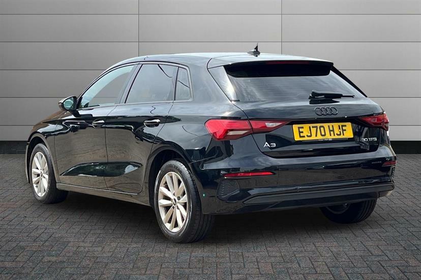 Audi A3 30 Tfsi Technik EJ70HJF Black #3